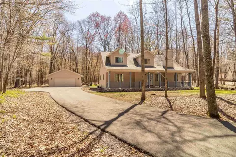 1857 Badger Ct, Arkdale, WI 54613