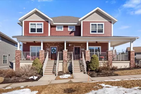 29 Sinatra Way, Fitchburg, WI 53711
