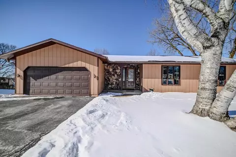 3353 Brugger Pl, Mcfarland, WI 53558