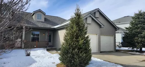 364 Santa Maria Dr, Arlington, WI 53911