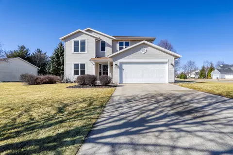1098 Tara Dr, Sun Prairie, WI 53590