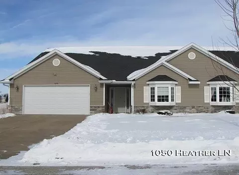 1050 Heather Ln #A, Platteville, WI 53818