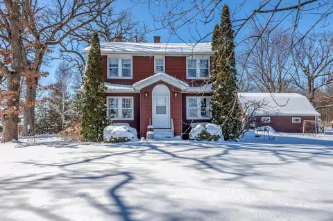 1909 County Road Ff, Oshkosh, WI 54904