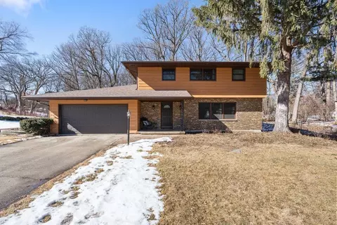 2379 Kathleen St, Fitchburg, WI 53711