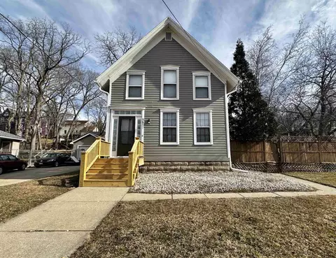 567 S Main St, Janesville, WI 53545