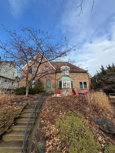 2106 Adams St, Madison, WI 53711
