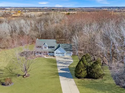 w3438 Woodside Road, Belleville, WI 53508