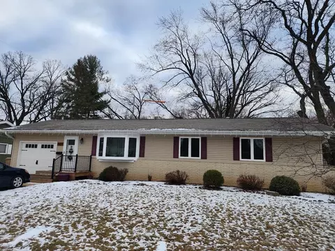 5409 Kroncke Dr, Madison, WI 53711