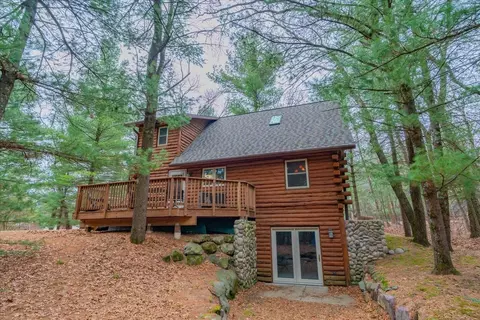 e10742 Busse Lane, Baraboo, WI 53913