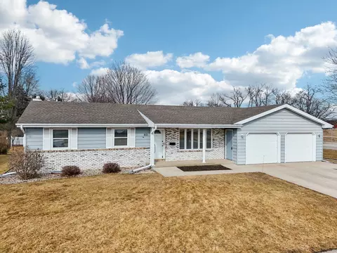 801 Centennial Pkwy, Waunakee, WI 53597