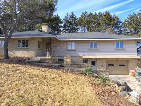 6105 Knotty Pine Way, Fitchburg, WI 53719