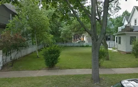 206 Dixon St, Madison, WI 53704