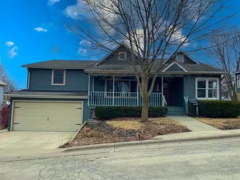 205 S Linn St, Dodgeville, WI 53533