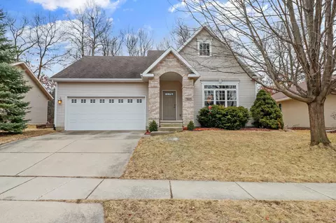 7805 Twinflower Dr, Madison, WI 53719