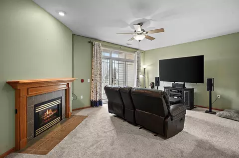 5583 Bantry Ln #2, Fitchburg, WI 53711