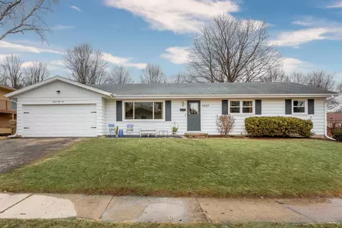 1633 Angel Crest Way, Madison, WI 53716