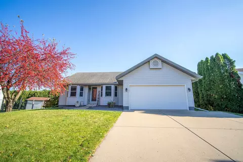 307 Scott Dr, Deforest, WI 53532