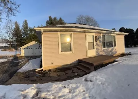 352 Oak St, Arena, WI 53503
