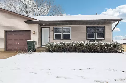 245 Broadway Dr, Sun Prairie, WI 53590