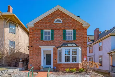317 N Pinckney St, Madison, WI 53703