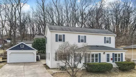 7615 Terrace Ave, Middleton, WI 53562