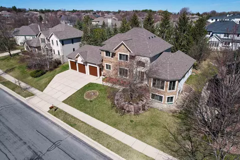 929 Winding Way, Middleton, WI 53562