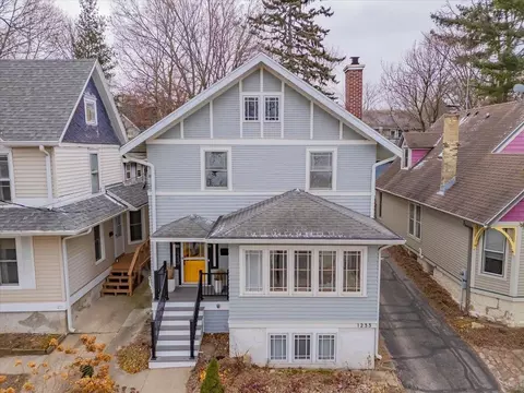 1233 E Johnson St, Madison, WI 53703