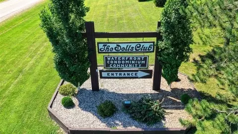 3 Spruce Trl #3, Wisconsin Dells, WI 53965