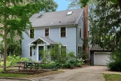 725 Oneida Pl, Madison, WI 53711