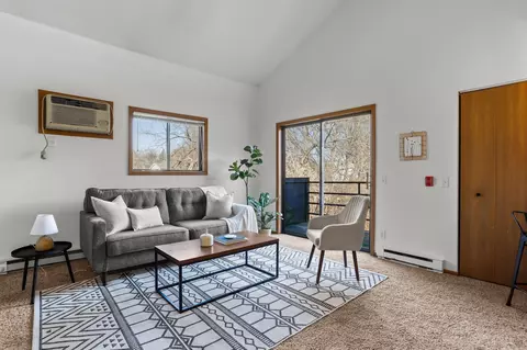1010 N Sunnyvale Ln #K, Madison, WI 53713