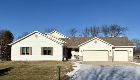 2786 Brooks Ridge Dr, Sun Prairie, WI 53590