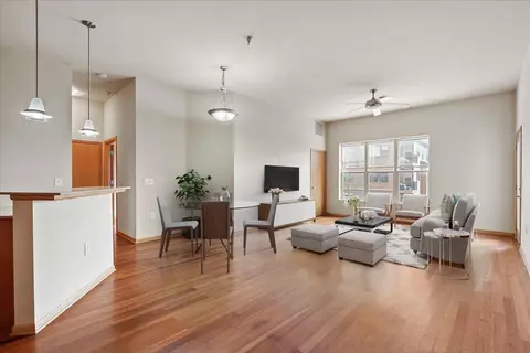 8201 Mayo Dr #104, Madison, WI 53719