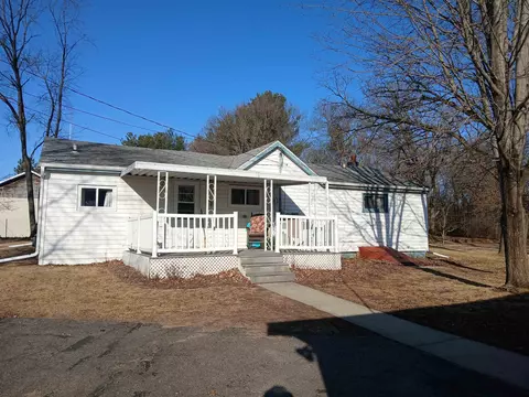 750 W Center St, Adams, WI 53910