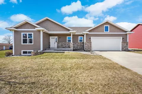 708 Holy Cross Way, Madison, WI 53704
