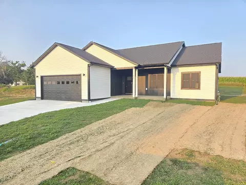 460 Hollander St, Markesan, WI 53946