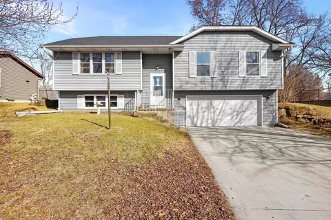 505 S Walker Way, Sun Prairie, WI 53590