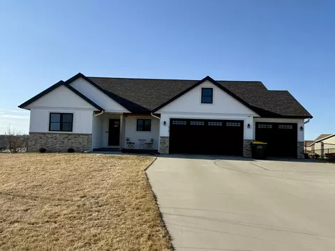 513 Alyssa St, Tomah, WI 54660