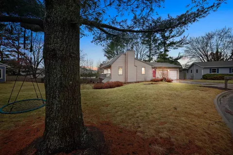3620 Glenn Ln, Middleton, WI 53562