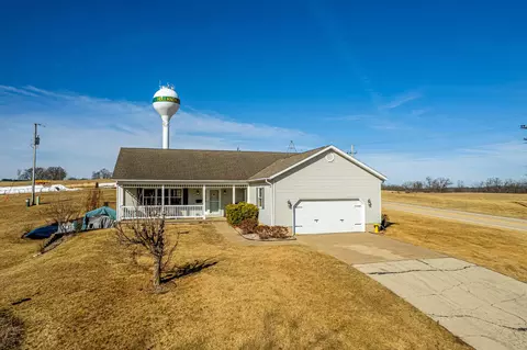 601 5th Ave, Hollandale, WI 53544