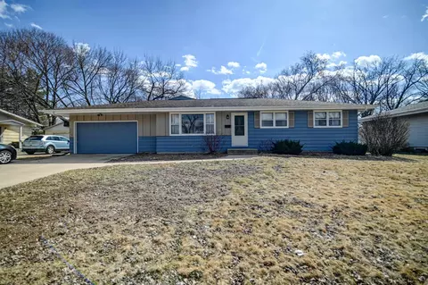 415 Hemphill Ave, Edgerton, WI 53534