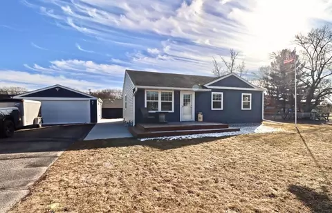 708 E Welty Ave, Beloit, WI 53511