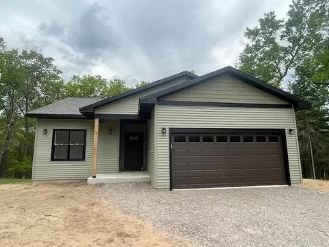 1589 Kingswood Trl, Nekoosa, WI 54457