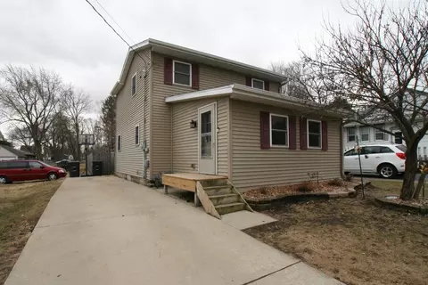 207 Gifford St, Orfordville, WI 53576