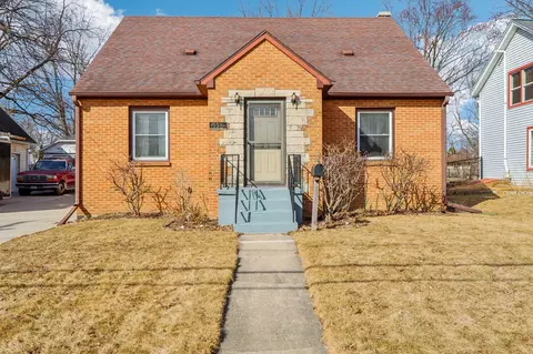 158 Union St, Sun Prairie, WI 53590