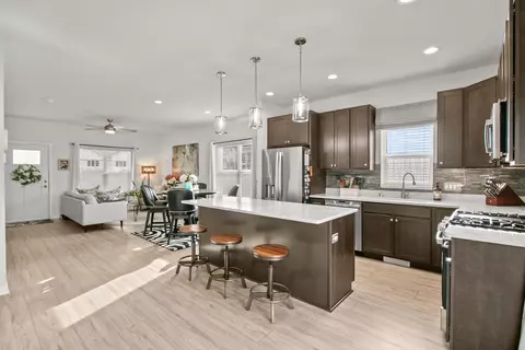 6298 Stone Gate Dr, Fitchburg, WI 53719