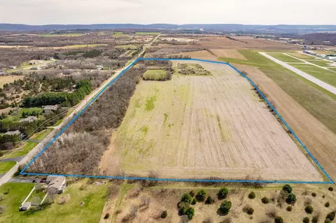 s3479 Fox Hill Road, Baraboo, WI 53913