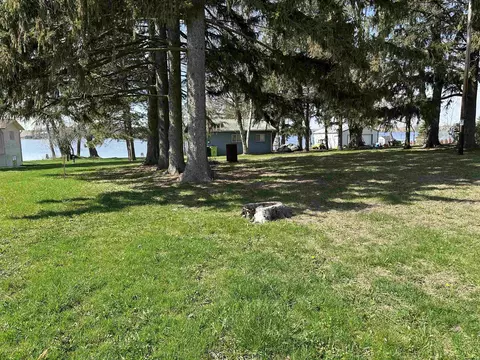 w10928 Glen Drive, Beaver Dam, WI 53916