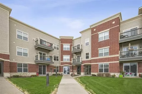 5198 Sassafras Dr #309, Fitchburg, WI 53711