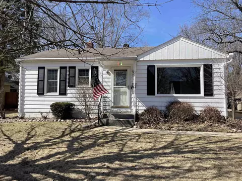 1512 Lincoln Hts, Beloit, WI 53511