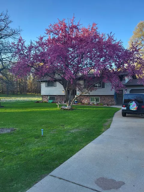 392-394 Woodbridge Way, Nekoosa, WI 54457